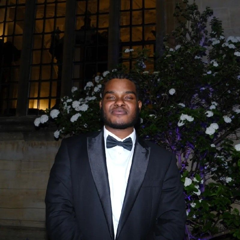 Amgad Salih headshot